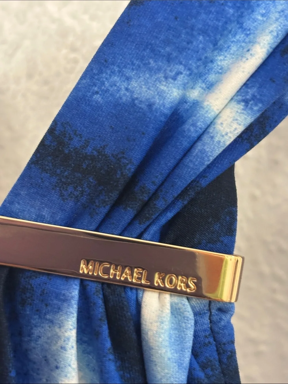 Michael Kors NWT Blue Abstract High Neck Bikini Swim Top Size M